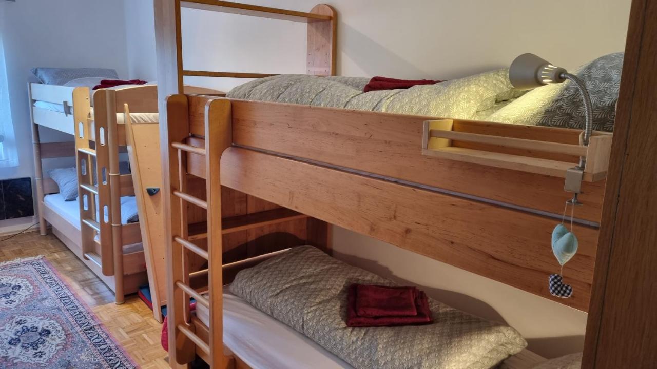Fridas Place - Der Blick Ueber Ganz Villach - 160 M2 Ferienoase - Ganzes Haus Bis Zu 8 Personen Extérieur photo
