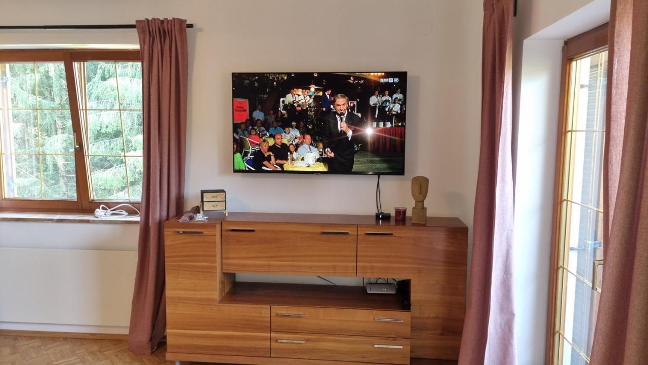Fridas Place - Der Blick Ueber Ganz Villach - 160 M2 Ferienoase - Ganzes Haus Bis Zu 8 Personen Extérieur photo
