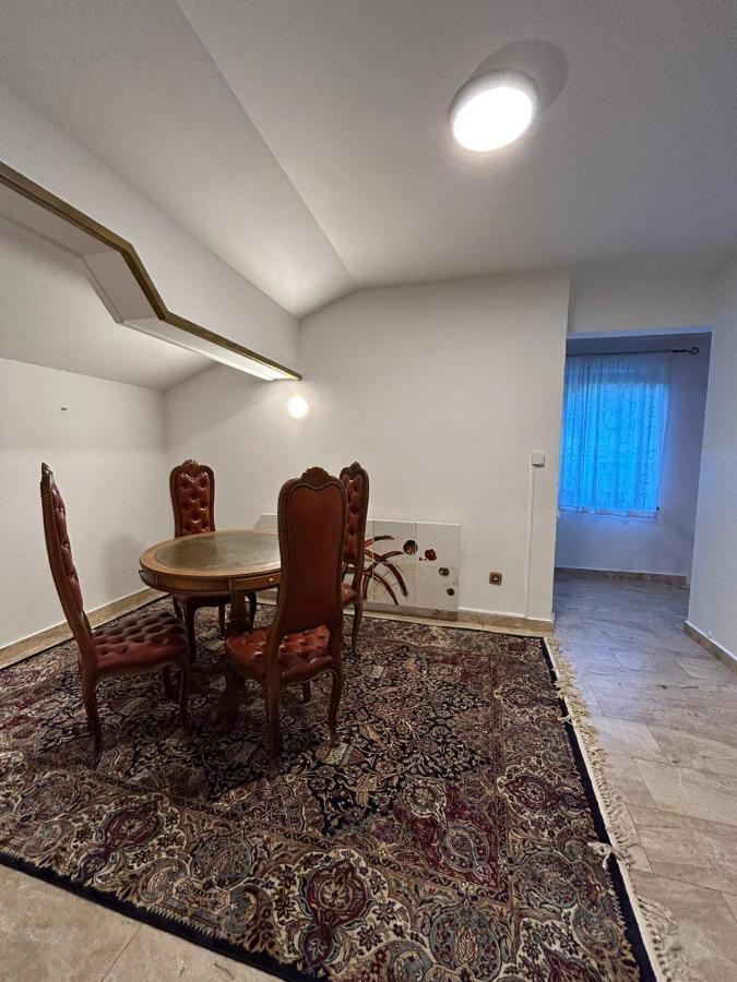 Fridas Place - Der Blick Ueber Ganz Villach - 160 M2 Ferienoase - Ganzes Haus Bis Zu 8 Personen Extérieur photo