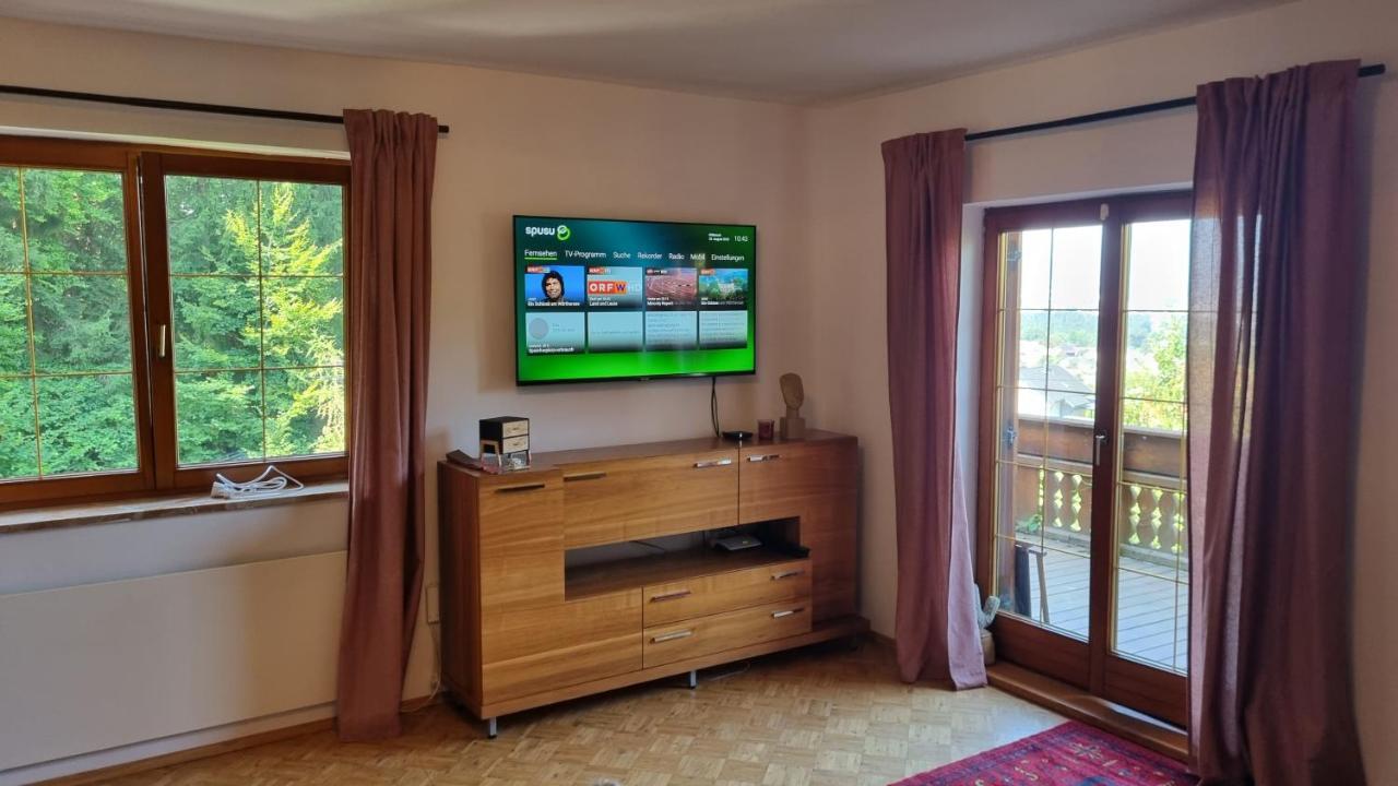 Fridas Place - Der Blick Ueber Ganz Villach - 160 M2 Ferienoase - Ganzes Haus Bis Zu 8 Personen Extérieur photo